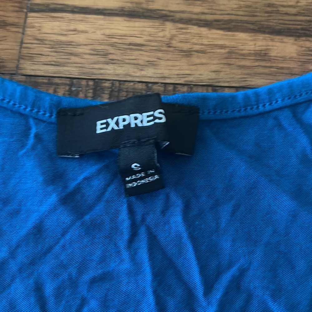 Three Tops by Express - Picture 14 of 15